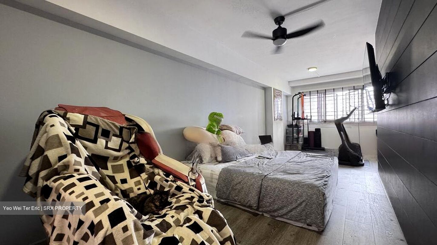 Blk 560 Hougang Street 51 (Hougang), HDB Executive #475174631